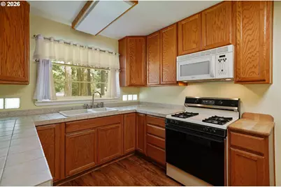 6290 Carman Dr, Lake Oswego, OR 97035 - Photo 12