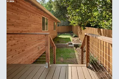 818 Ash St, Lake Oswego, OR 97034 - Photo 32