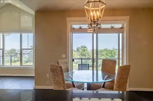 1000 N Holladay Dr, Seaside, OR 97138 - Photo 8