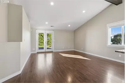 2607 Duke St, Woodburn, OR 97071 - Photo 10