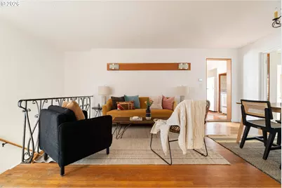 3366 NW Franklin Ct, Portland, OR 97210 - Photo 10