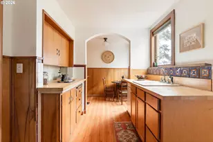 3366 NW Franklin Ct, Portland, OR 97210 - Photo 16