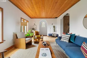 3366 NW Franklin Ct, Portland, OR 97210 - Photo 6