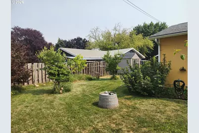2603 N Spruce St, La Grande, OR 97850 - Photo 36