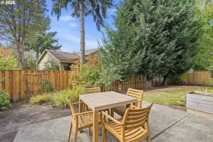 2053 SE 74th Ave, Hillsboro, OR 97123 - Photo 30