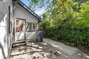963 Madison St, Eugene, OR 97402 - Photo 32