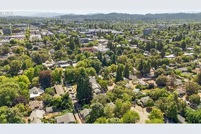 963 Madison St, Eugene, OR 97402 - Photo 38