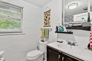 963 Madison St, Eugene, OR 97402 - Photo 20