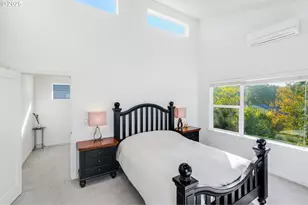 77 NE 58th Ave, Portland, OR 97213 - Photo 18