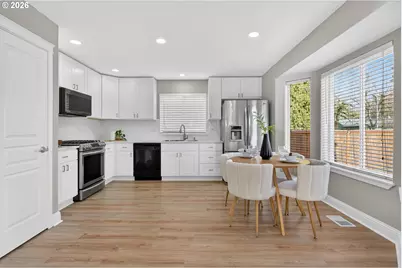 5912 NE McBride Ln, Hillsboro, OR 97124 - Photo 12