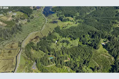 94010 North Way Ln, North Bend, OR 97459 - Photo 8