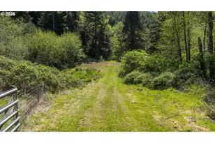 94010 N Way Ln, North Bend, OR 97459 - Photo 20