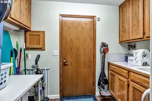 12313 S Groshong Rd, Molalla, OR 97038 - Photo 16