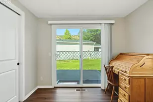 950 Pomona St, The Dalles, OR 97058 - Photo 16