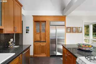 4141 SW Washouga Ave, Portland, OR 97239 - Photo 30