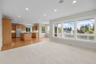 8906 SW 172nd Pl, Beaverton, OR 97007 - Photo 12