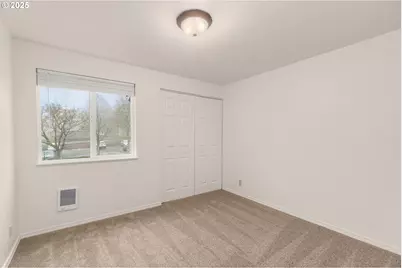 47 Eagle Crest Dr #26-B, Lake Oswego, OR 97035 - Photo 14