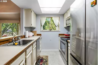 10137 SW Trapper Ter, Beaverton, OR 97008 - Photo 10