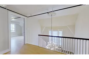998 Ferry Ln, Eugene, OR 97401 - Photo 12