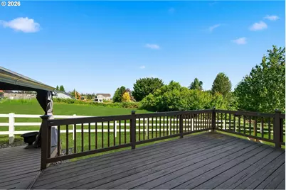 2234 NW Utah Ct, Camas, WA 98607 - Photo 30