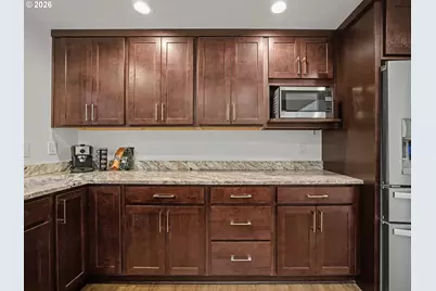 21112 E Mountain Creek Cir, Rhododendron, OR 97049 - Photo 12