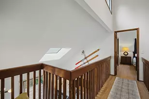 21112 E Mountain Creek Cir, Rhododendron, OR 97049 - Photo 24