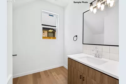 3272 SE 115th Ave, Portland, OR 97266 - Photo 10