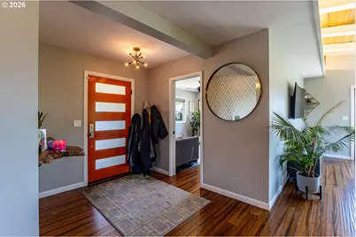 8013 SE Maple Ave, Vancouver, WA 98664 - Photo 12