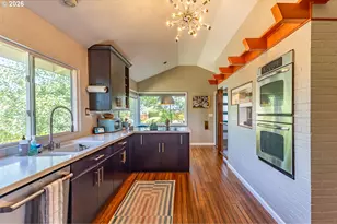 8013 SE Maple Ave, Vancouver, WA 98664 - Photo 6