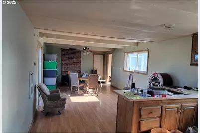 420 W Grant St, Burns, OR 97720 - Photo 6