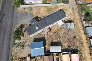 420 W Grant St, Burns, OR 97720 - Photo 12