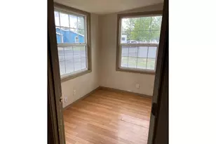 420 W Grant St, Burns, OR 97720 - Photo 4