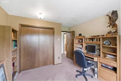 36909 Edgemont Dr, Lebanon, OR 97355 - Photo 34