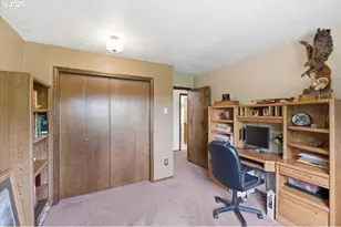 36909 Edgemont Dr, Lebanon, OR 97355 - Photo 34