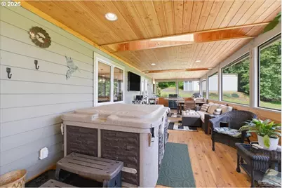 36909 Edgemont Dr, Lebanon, OR 97355 - Photo 24