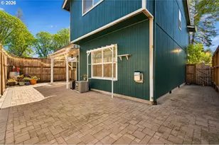 18811 SW Bonnie Meadow Ln, Beaverton, OR 97003 - Photo 24