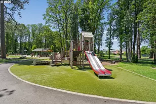 18811 SW Bonnie Meadow Ln, Beaverton, OR 97003 - Photo 28
