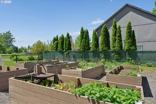 18811 SW Bonnie Meadow Ln, Beaverton, OR 97003 - Photo 30