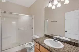 850 Springtree Ln, West Linn, OR 97068 - Photo 16