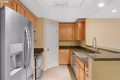 850 Springtree Ln, West Linn, OR 97068 - Photo 6