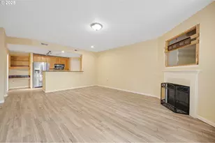 850 Springtree Ln, West Linn, OR 97068 - Photo 2