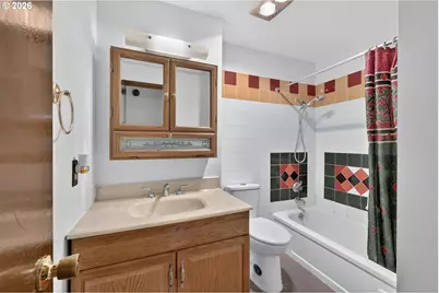 5615 SE 97th Ave, Portland, OR 97266 - Photo 14