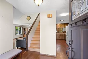 11641 SE Flavel St, Portland, OR 97266 - Photo 4