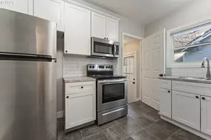 900 W 16th St, Vancouver, WA 98660 - Photo 8