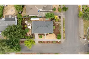 1050 SE 73rd Ave, Portland, OR 97215 - Photo 46