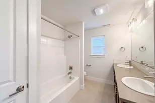 12706 SW Incline Dr, Beaverton, OR 97007 - Photo 14
