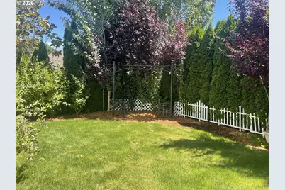 323 NW Pacific Hills Dr, Willamina, OR 97396 - Photo 26