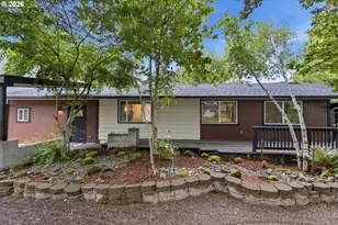5711 W A St, West Linn, OR 97068 - Photo 2