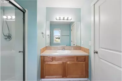 2799 SE Palmer Ct, Hillsboro, OR 97123 - Photo 28