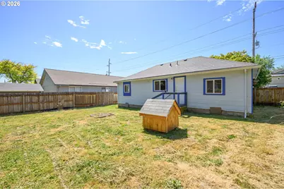 329 SW Harrison St, Sheridan, OR 97378 - Photo 4